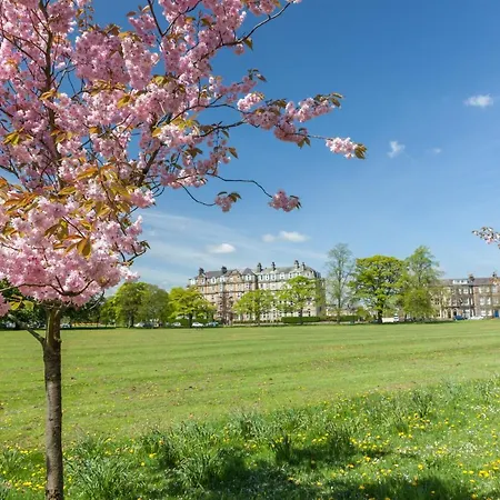 Finest Retreats - The Regency Apartamento Harrogate Exterior foto